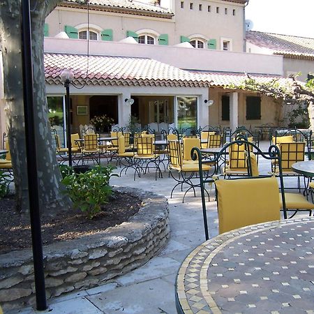 Best Western Le Val Majour Фонвией Екстериор снимка