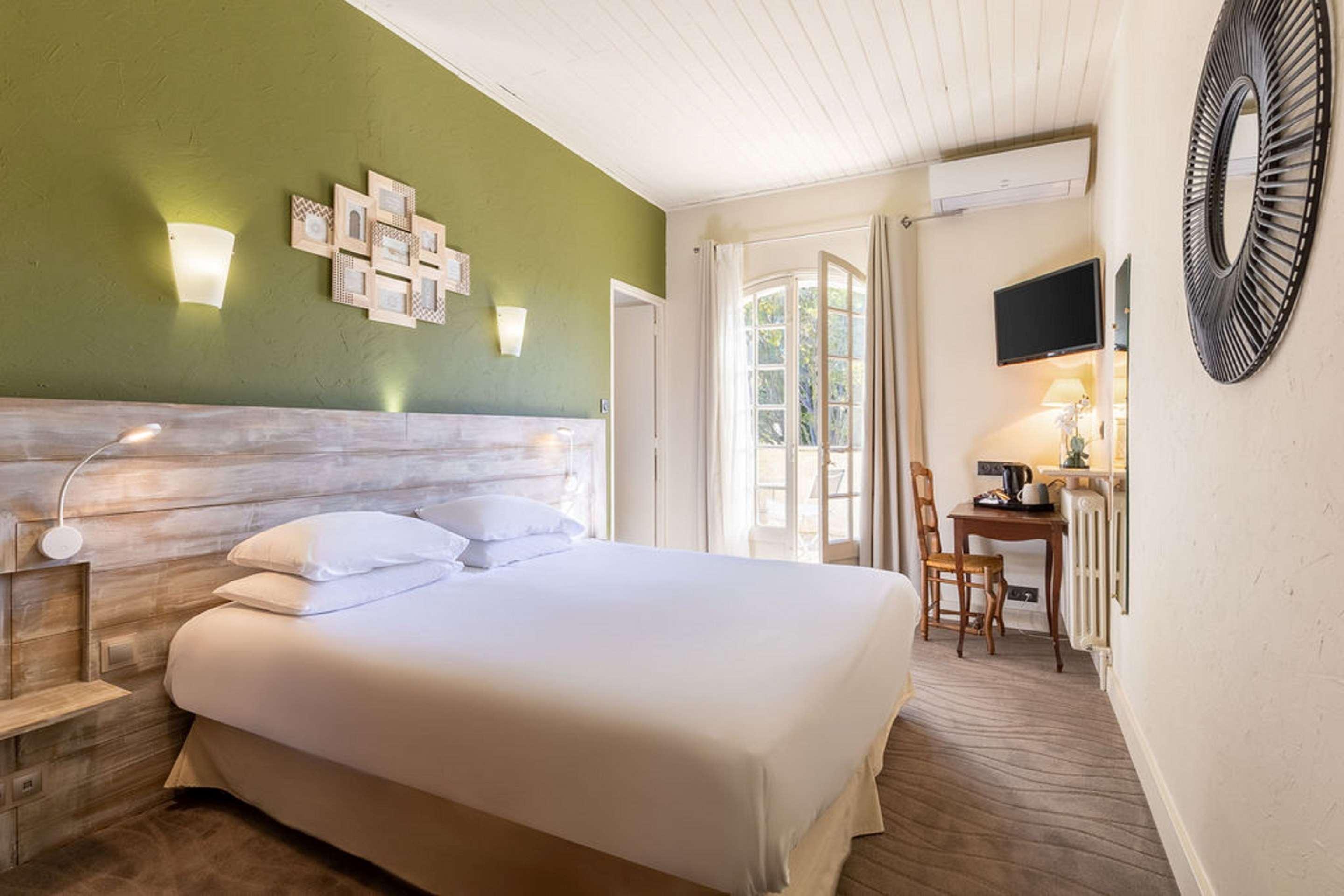 Best Western Le Val Majour Фонвией Екстериор снимка