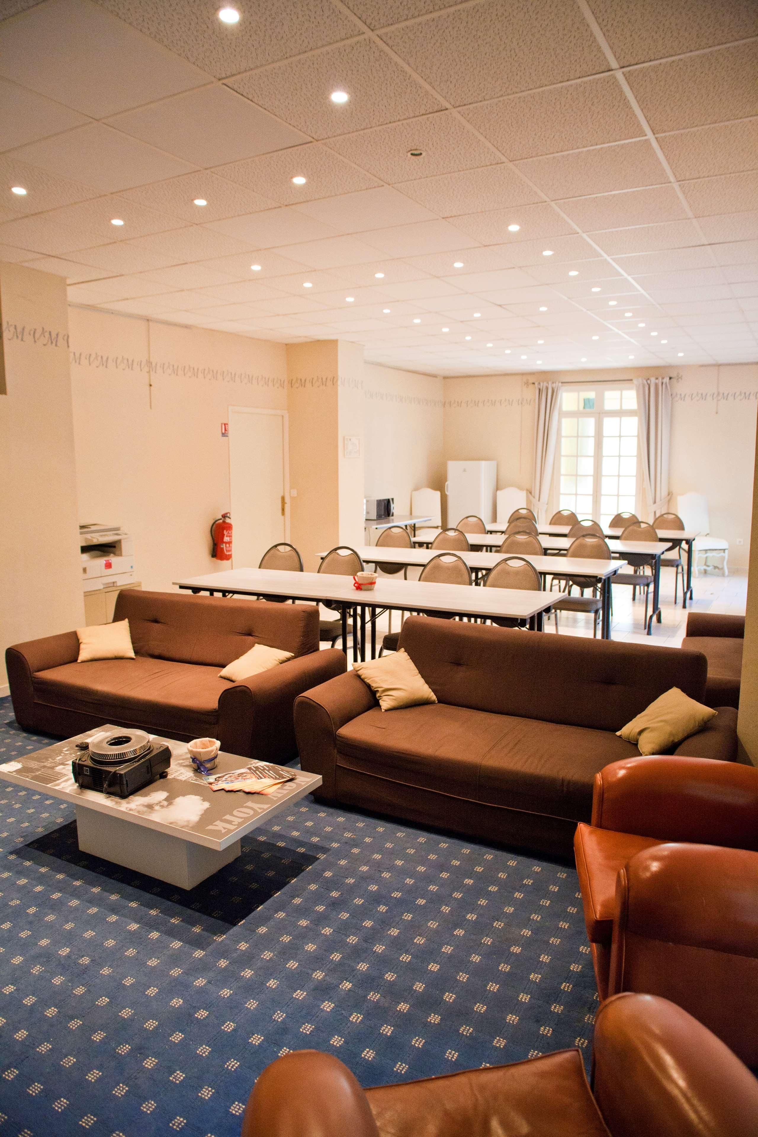 Best Western Le Val Majour Фонвией Екстериор снимка