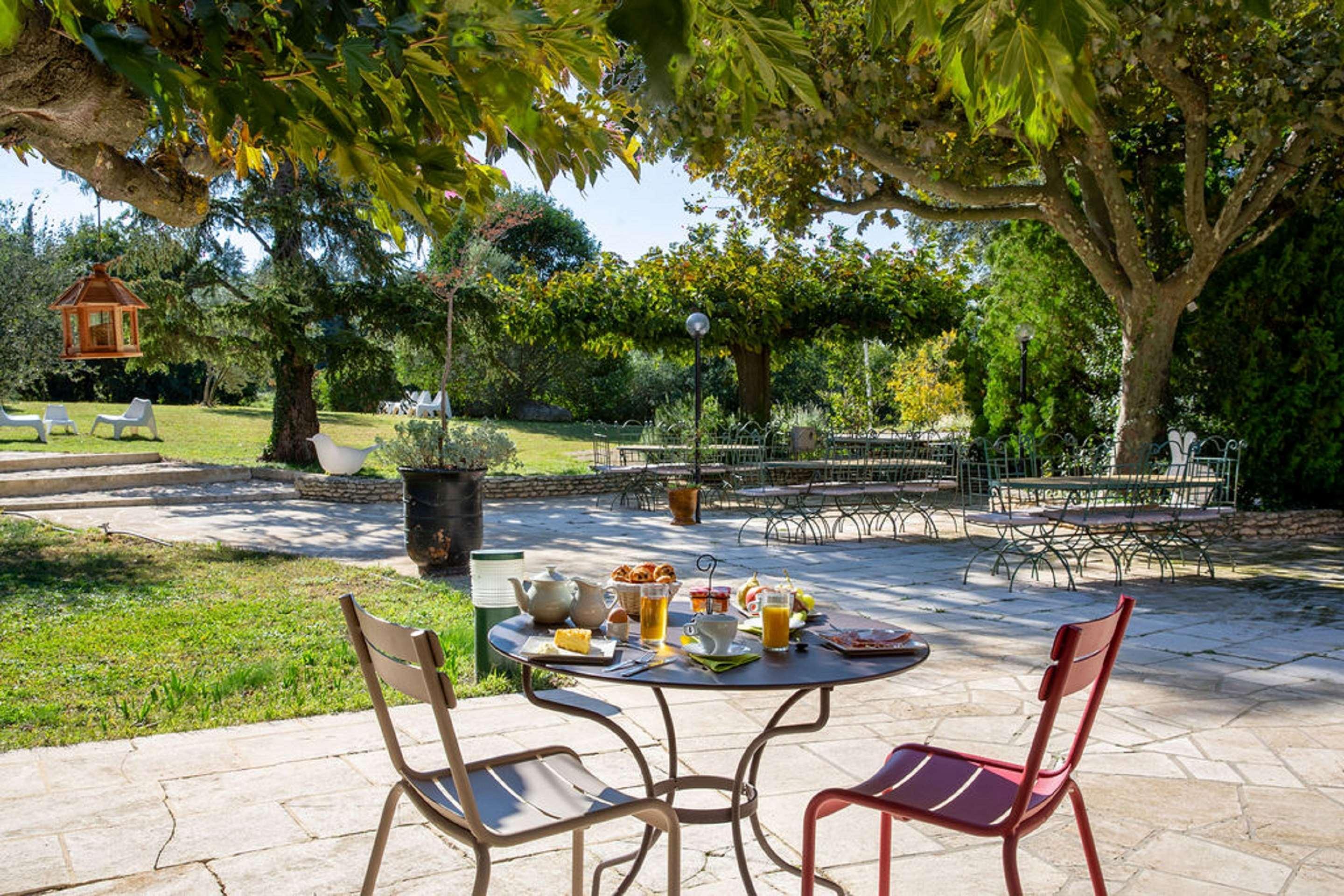 Best Western Le Val Majour Фонвией Екстериор снимка