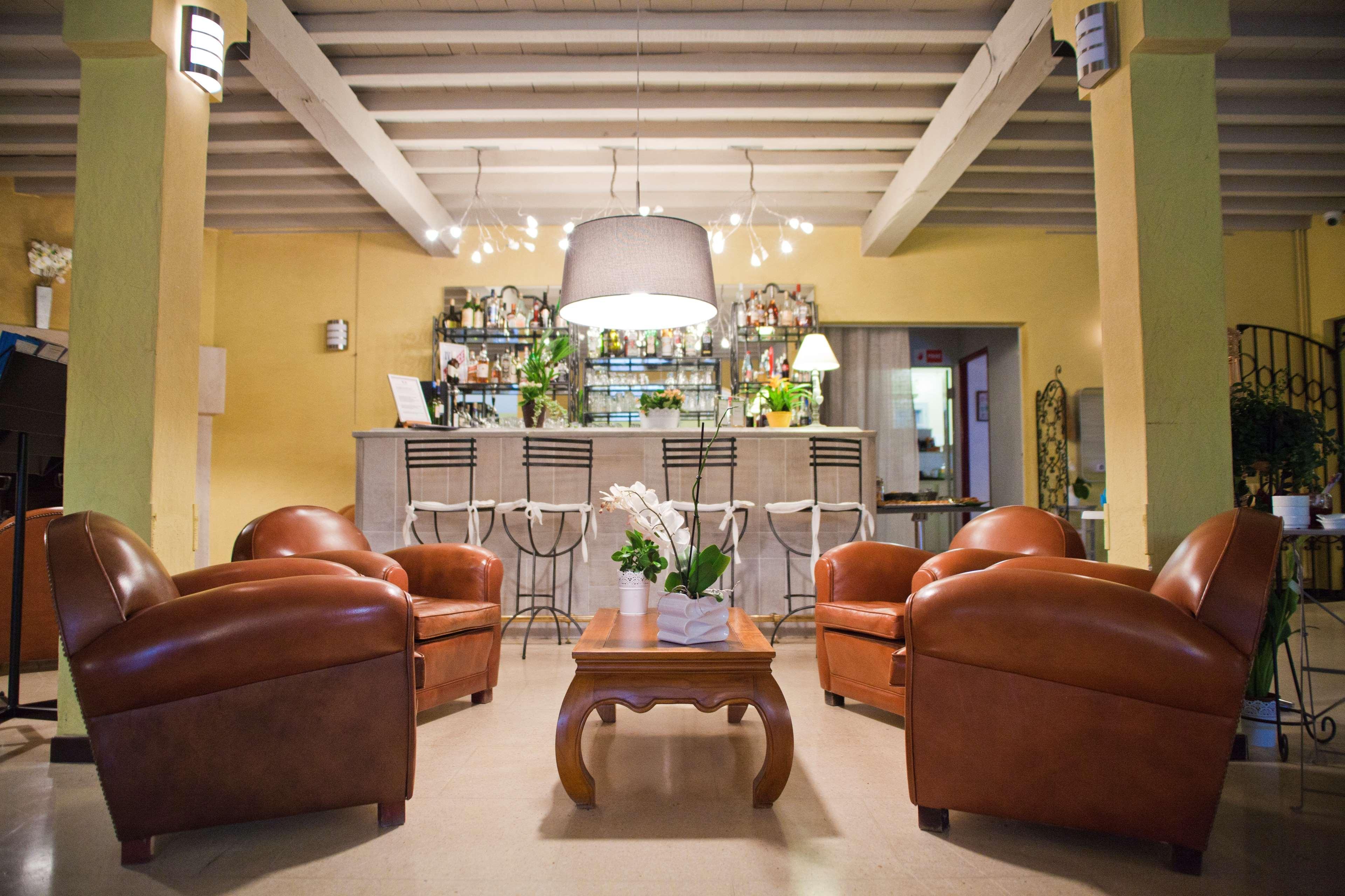 Best Western Le Val Majour Фонвией Екстериор снимка
